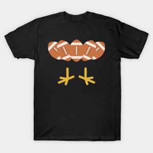 Cool Thanksgiving Football Gobble Player Turkey Gift T-Shirt